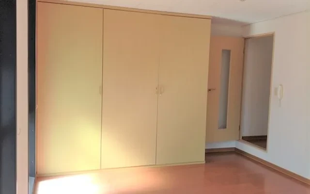 レオパレス向園 - Hiji Town Hayami County student accommodation - 101号房间(带独立厨房)