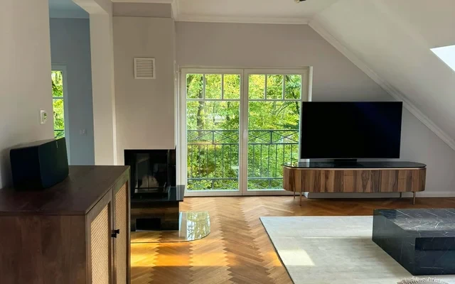 Bergische Landstrasse 1