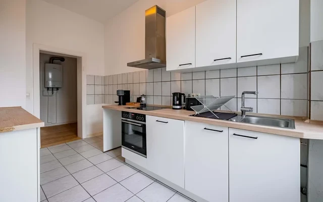 Koblenzer Str. 44, 60327 Frankfurt am MainDE-04-053-001 4