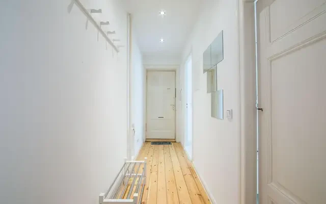 studio near Wisbyer Str. 3