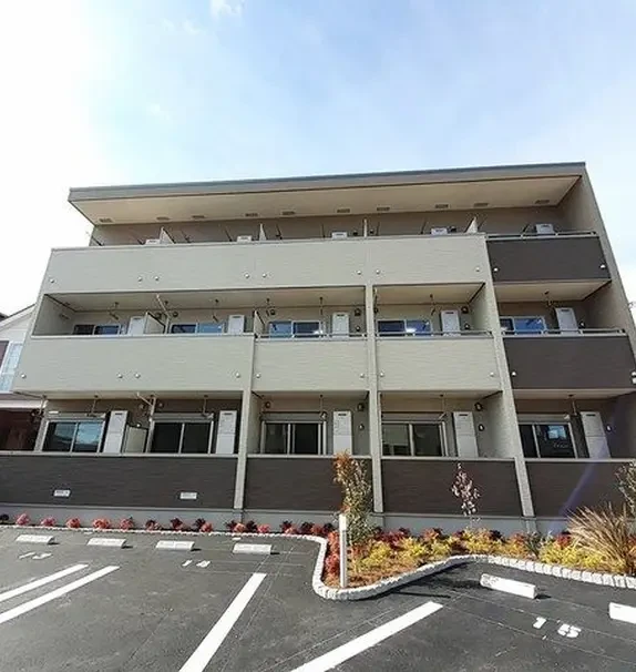 アドラブール 302号室