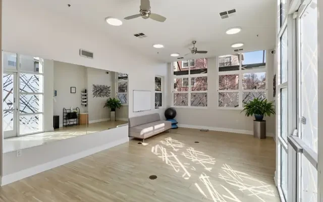 The Lexington Apartments - Davis student accommodation - Yoga Studio