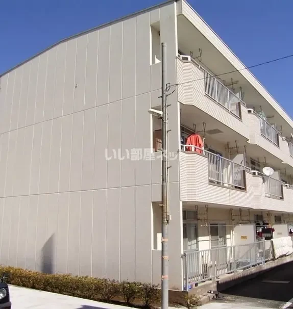 ゴコウマンション 1階