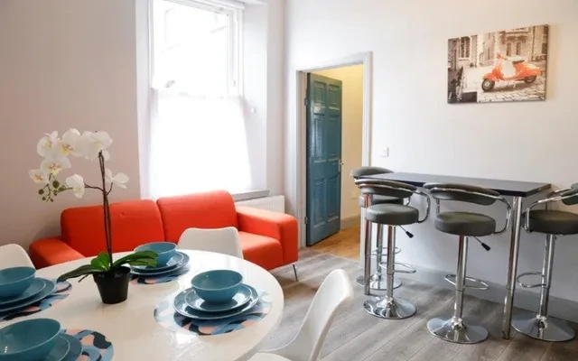 Royal Canal Terrace 4