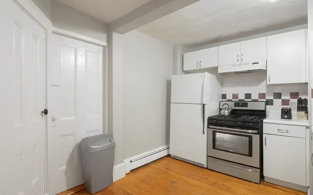 14-18 Bacon Street 1