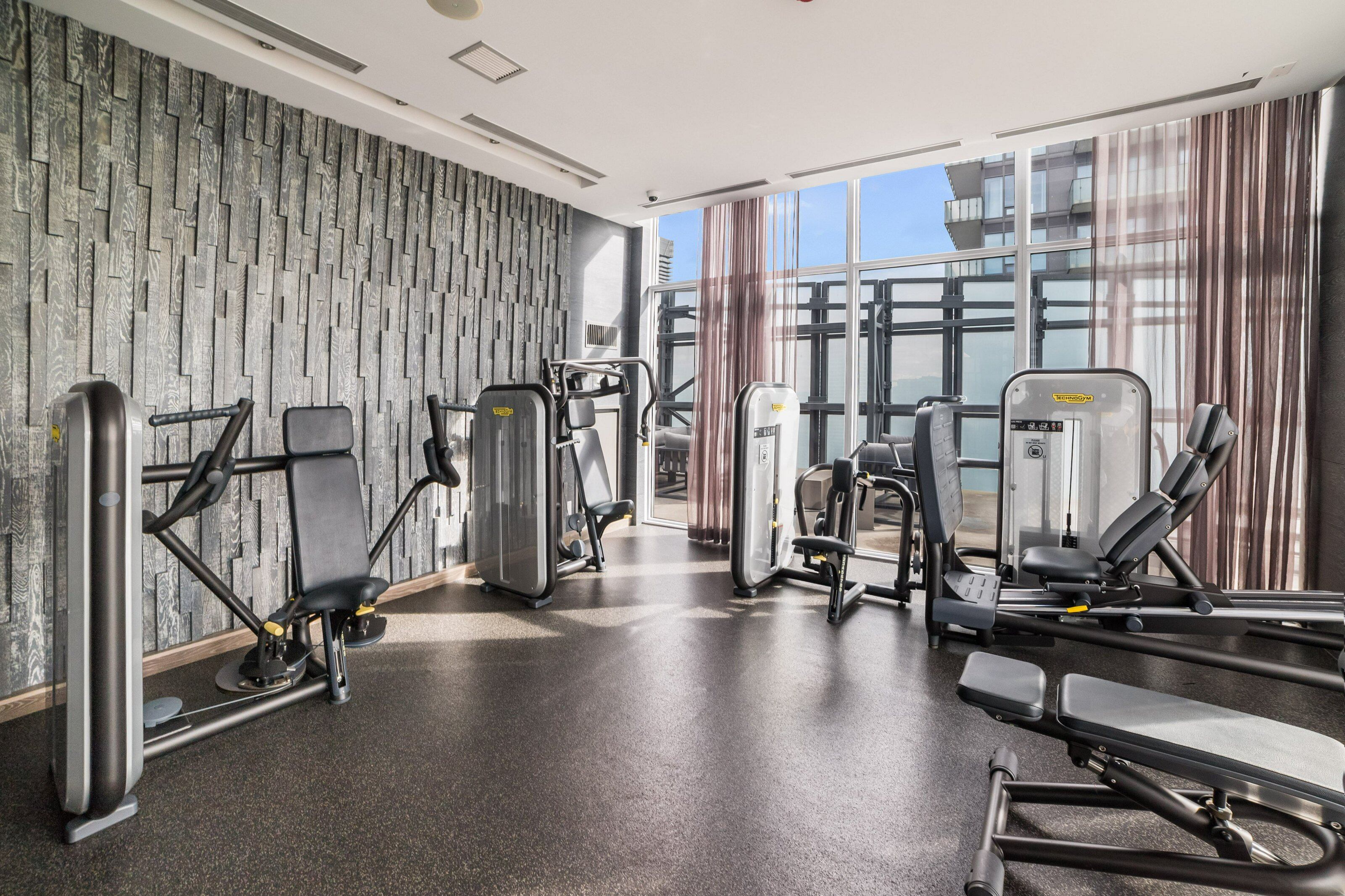 U Condo(1080bay) 3