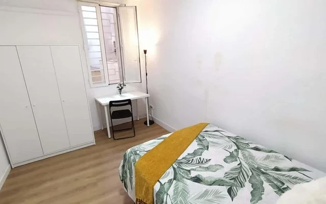 Huertas 48 1, 28014 3