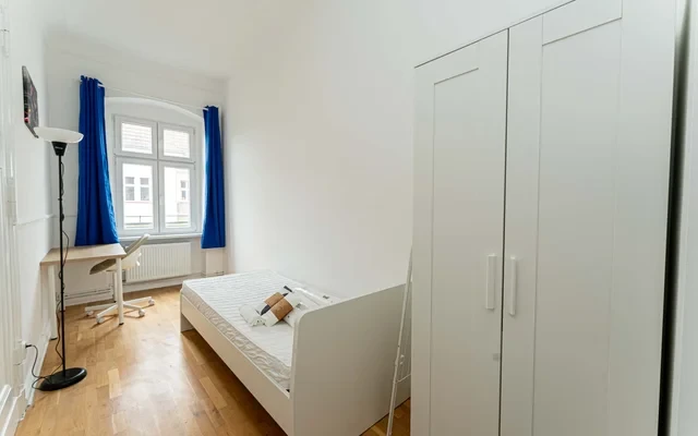 Nordkapstr. 2, 10439 Berlin  - 002-004/Z/3904 0
