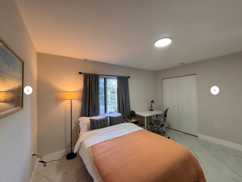 3 bed 2 bath Deluxe Room