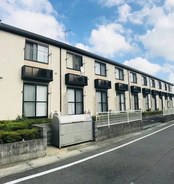 レオパレスコンフォール