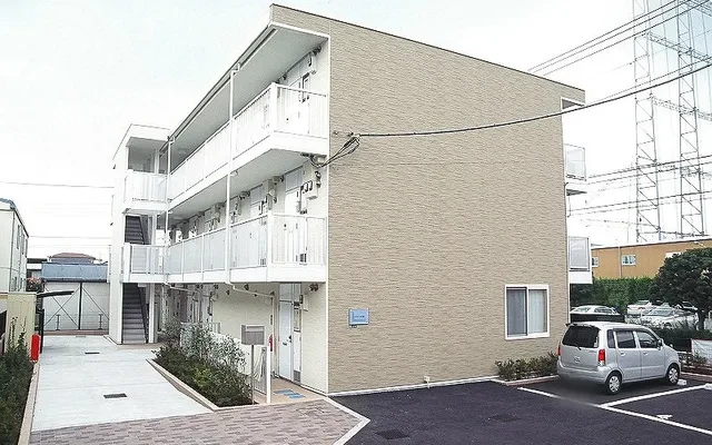 レオパレスメゾン　五月館 0