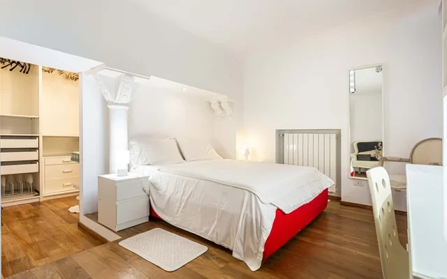 Elegant Loft with 3 bedrooms in Porta Nuova area, Milan 4