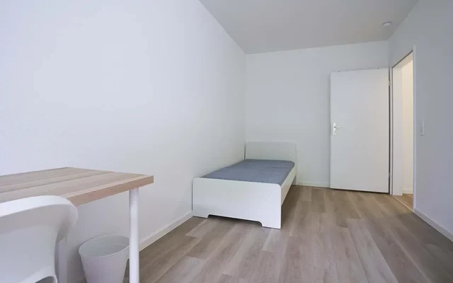 Koelner Landstr. 340, 40589 DUS 1
