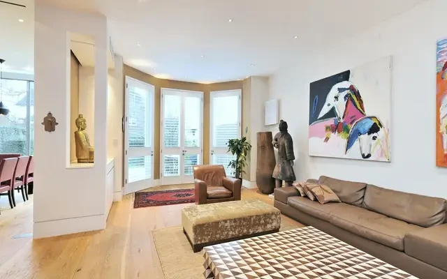 Elsworthy Road, Primrose Hill, London, NW3 3DJ 3