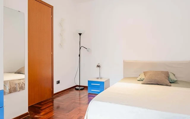 VIA SESTO SAN GIOVANNI 31 <br> PRIVATE ROOM S1 4