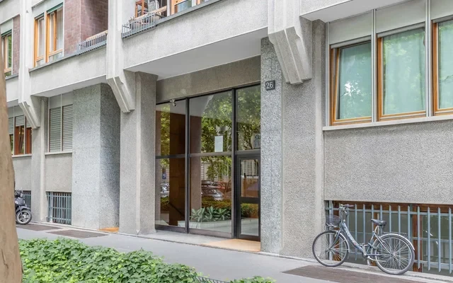 Apartment in Via Francesco Melzi d'Eril, Milano for 50 m² with 1 bedroom 2