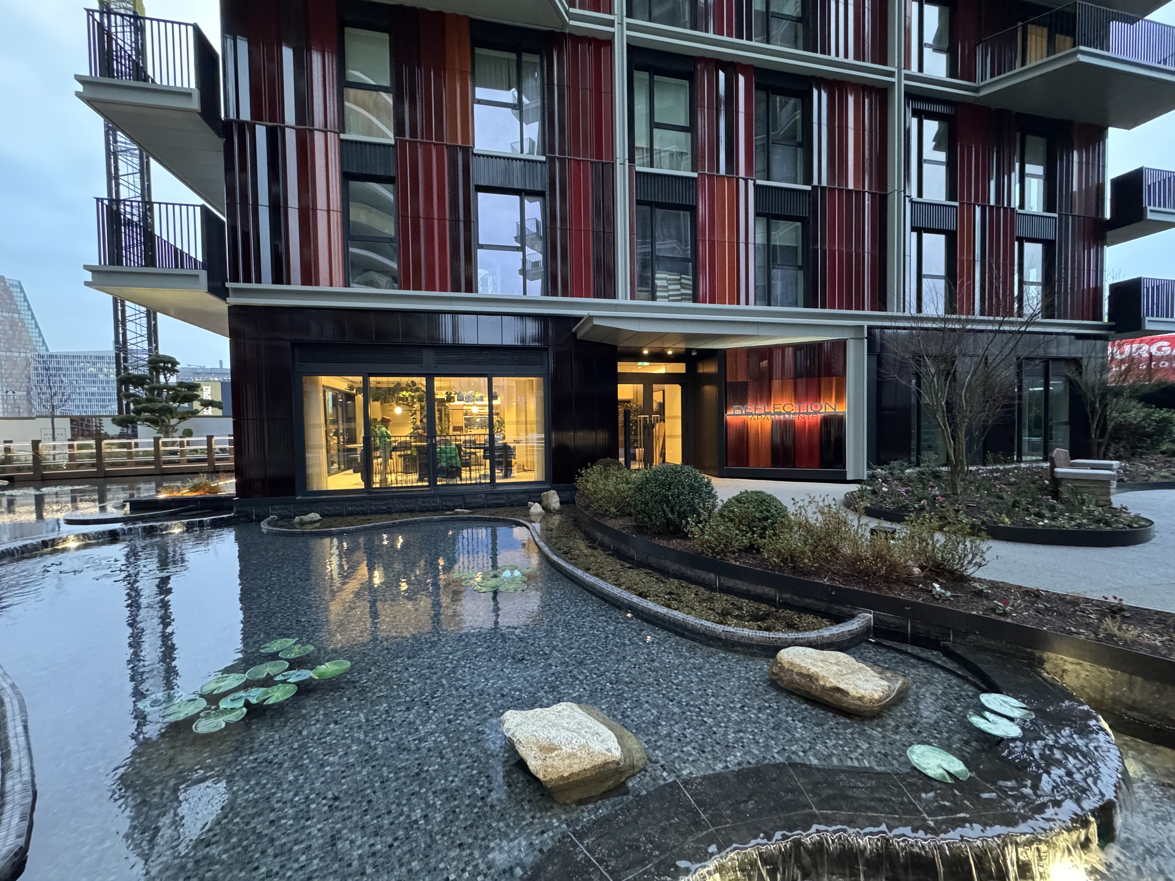 FH-White City Living 2