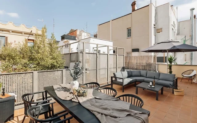 Arenal - 3 bedrooms and terrace in Sarria 0