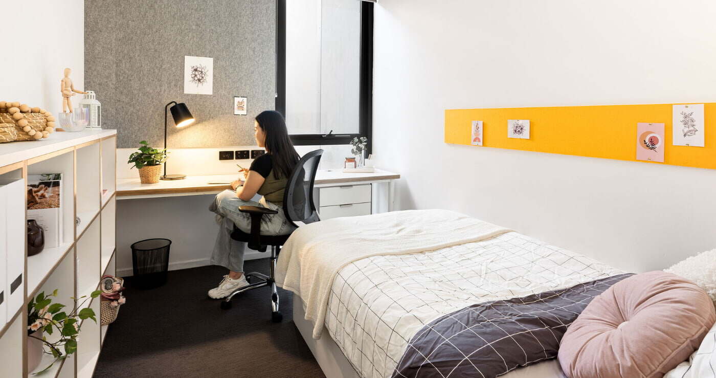 U18 5 Bedroom Female