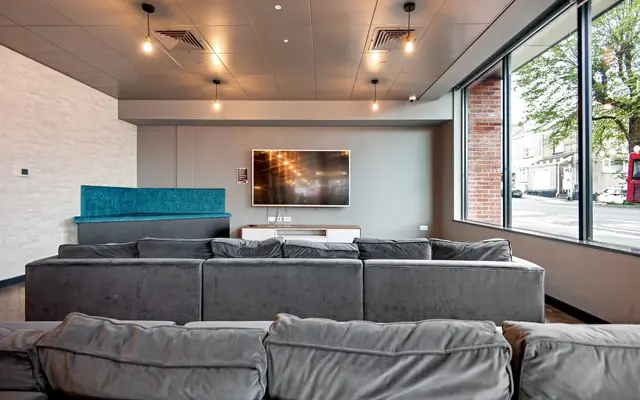 Coppergate 4
