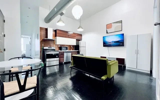 105 weirfield Street, Brooklyn 0