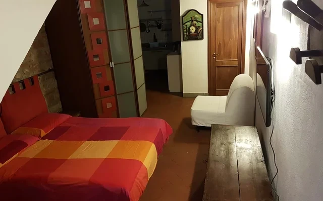 Apartment in Via della Chiesa, Firenze for 35 m² 1