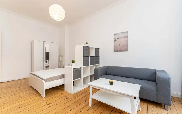 Studio Apartment 2
