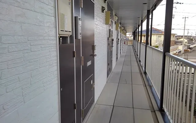 レオパレス向日葵 3