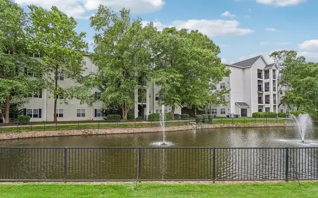 Lincoln at Fair Oaks 1