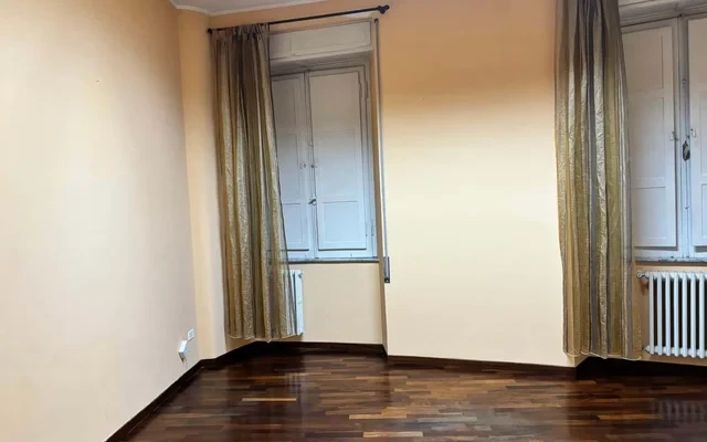 Ampio appartamento in Viale Guglielmo Marconi a Frosinone 4