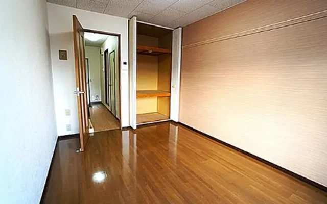 Villamita Room 101 2