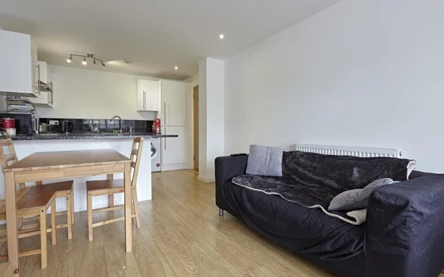 LH-247 Brixton Road - London student accommodation