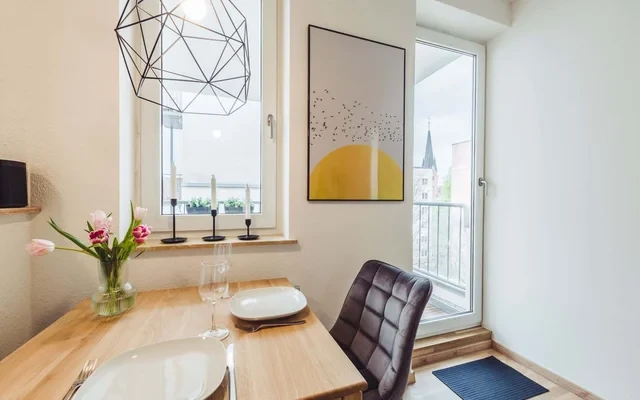 Perfekte 3-Zimmer-Wohnung in der Torstr. mit Balkon, Berlin 2