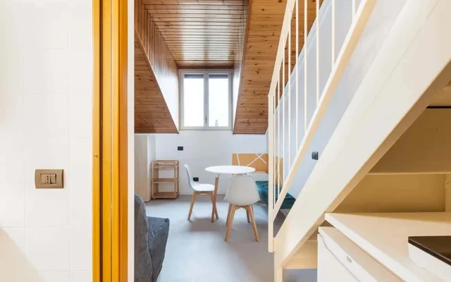 APT su 2 livelli in Corso Magenta con balcone! 4
