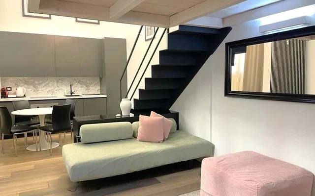 Appartamento in Via San Gregorio - zona Milano Centrale (SANGREGORIO49) 0