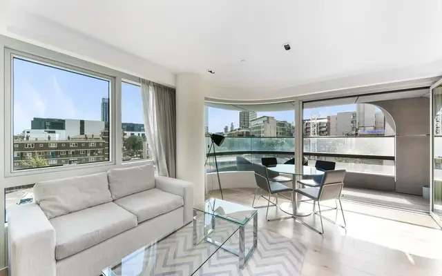 Canaletto Tower, City Road, Islington, London, EC1V 1AD 3