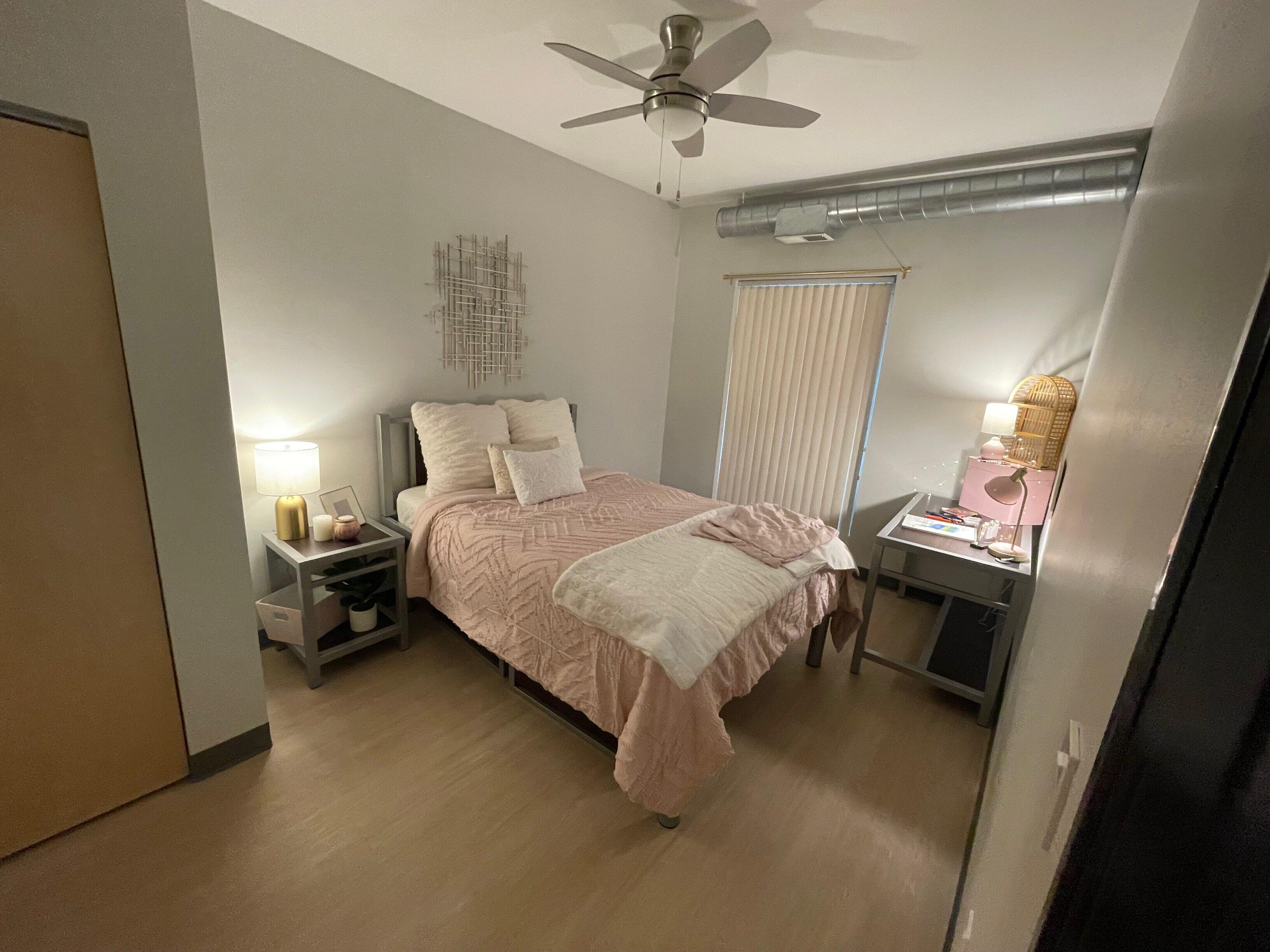 2 Bed 2 Bath DinkyDome Classic