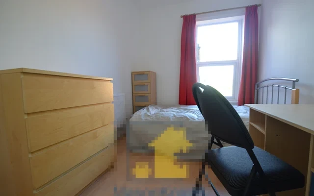 Entire Place·4B1.5B···92 Milner Road 1