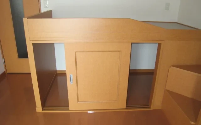 レオパレスサン - Murayama student accommodation - 102号房间(带独立厨房)