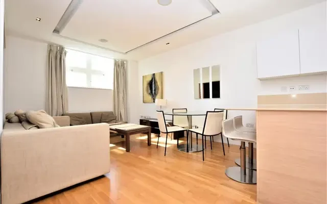 LH-Camberwell Grove 1