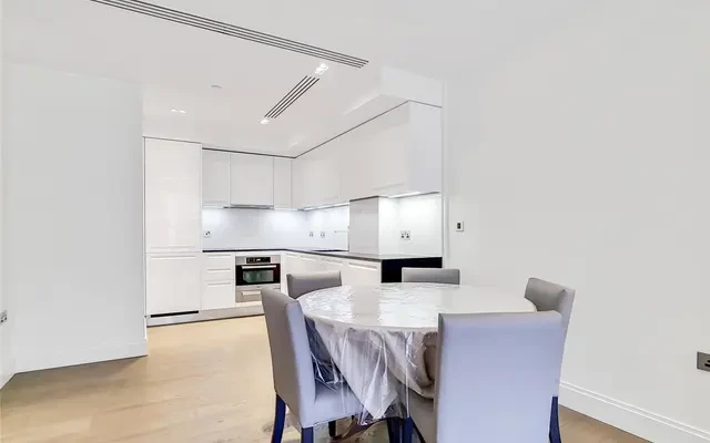 385 Kensington High Street Kensington W14 4