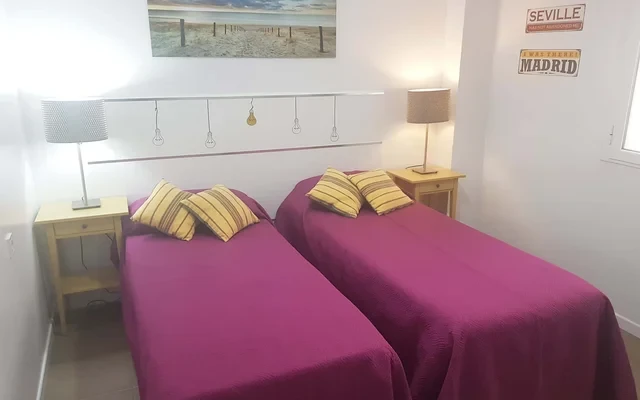 Moderno apartamento estudio muy cerca de Ciudad de las Artes y las Ciencias 0