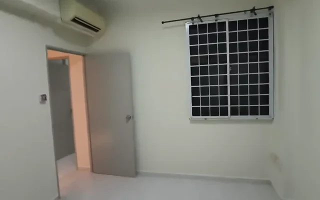 Block 182 HDB Stirling 3