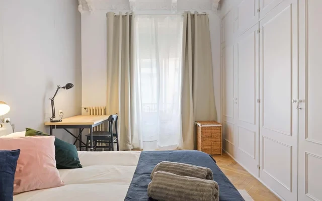 Calle de Ferraz 11ES-15-017-001H 0