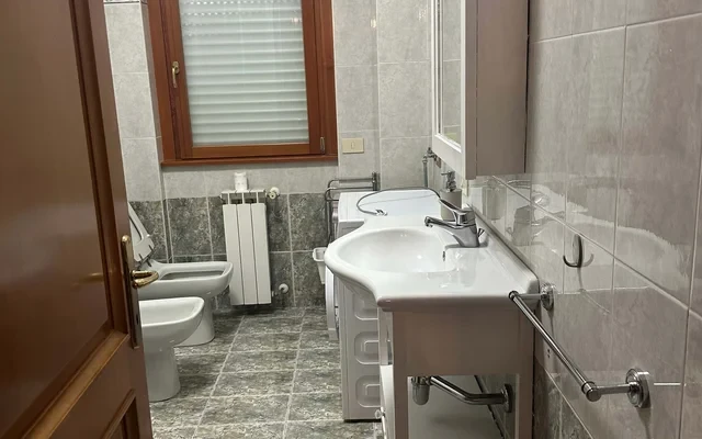 Apartment in Via Pietro de Francisci, Roma for 50 m² with 1 bedrooms 4