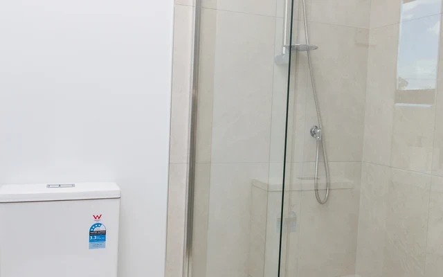 1931 Dandenong Road 4