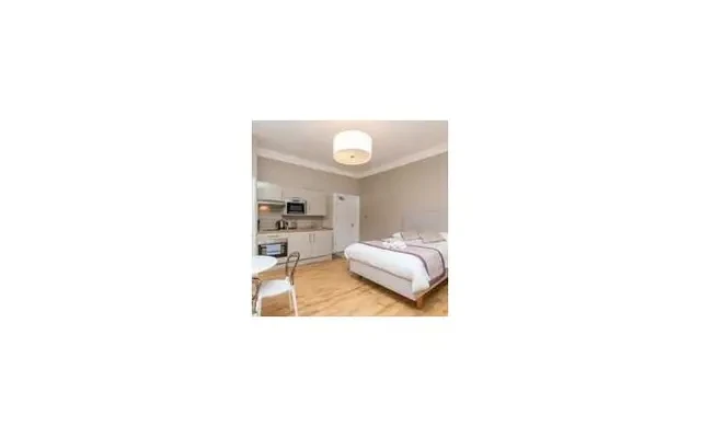 Lower Park Row, BS1 5BJ 4