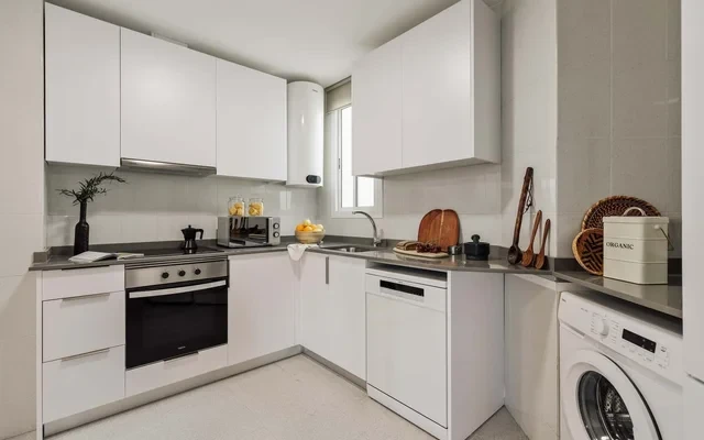 Curu - 3 bedrooms and office in Eixample Esquerra 2