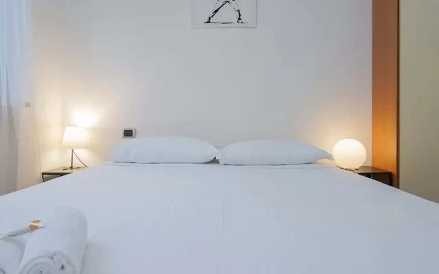 Accogliente bilocale - Zona Isola 3