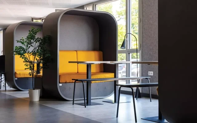 Aix - Pont de l'Arc 2